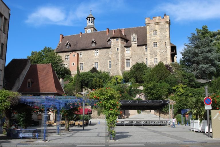 Things to Do In Montluçon 