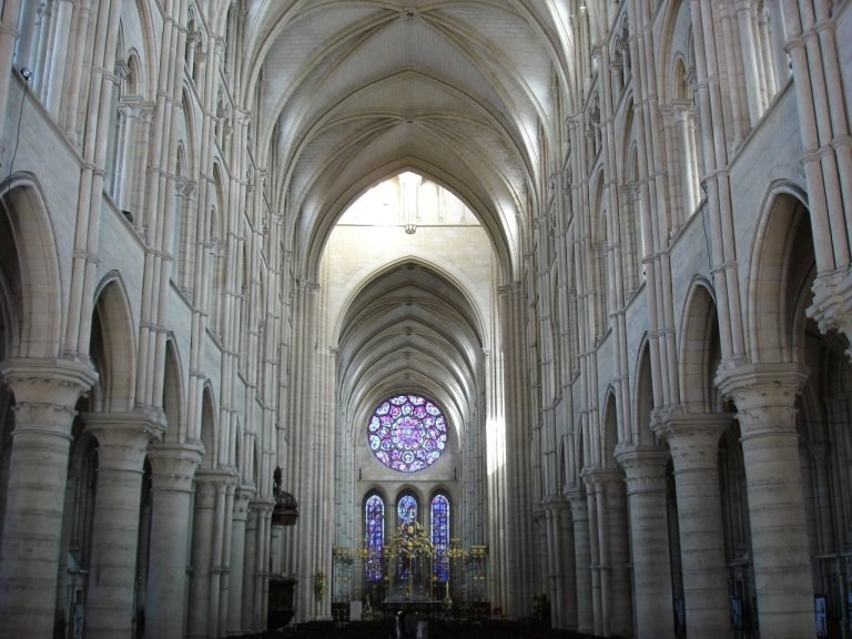 Things to Do In Laon 